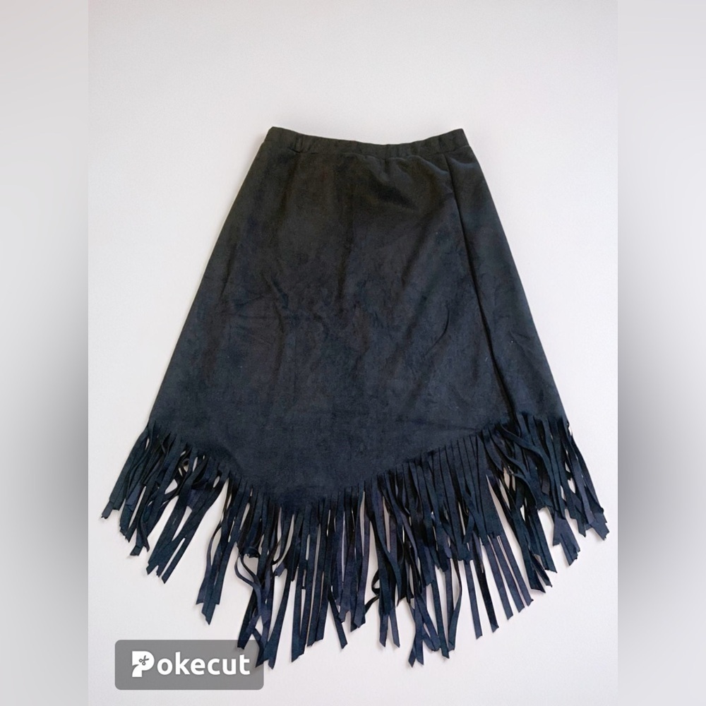 Shein Curve Black Faux Suede Fringe Skirt (1XL)